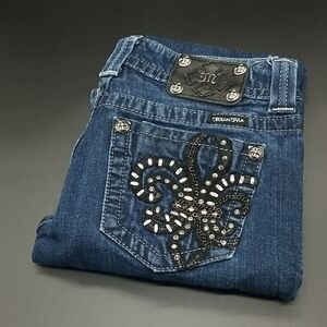 Miss Me Embellished with Rhinestones & Chains Fleur-de-lis Size 29 Blue Jeans